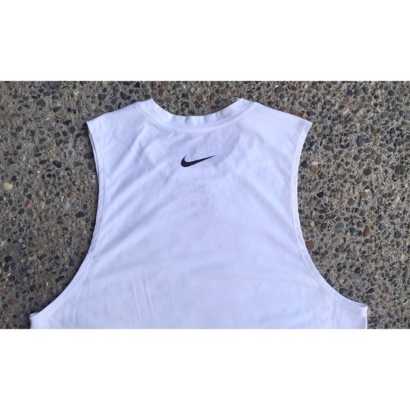 Nike Drifit Tank - Picture 2 of 2